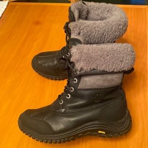 UGG Adirondack waterproof size 8